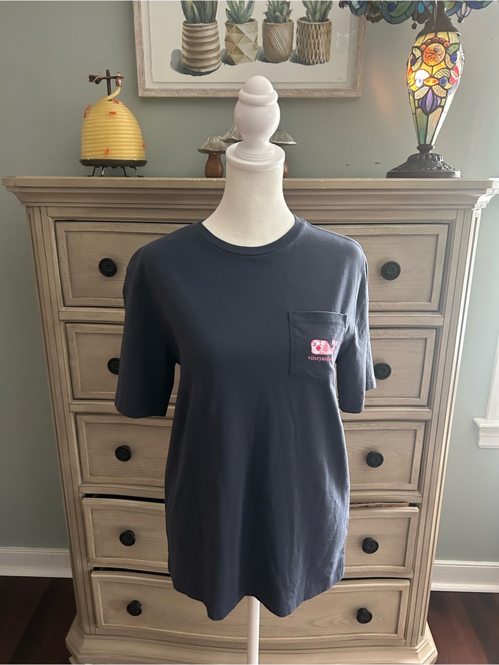 NEW! Vineyard Vines Navy Pocket Tee with Pink Whale Logo
